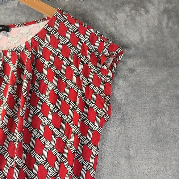 Talbots Women Geometric Print Blouse XS Red Short Sleeve Rayon Career Classic - Picture 5 of 8